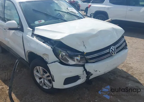 2017 Volkswagen Tiguan 2.0T/2.0T S из США, поврежденный, VIN WVGAV7AX1HK032297